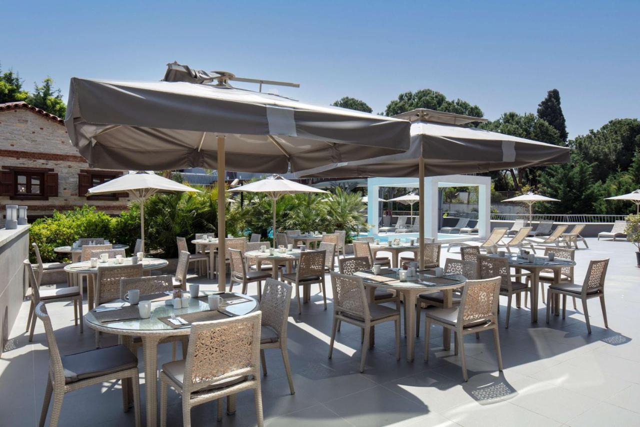 Doubletree By Hilton Kusadasi Bagian luar foto
