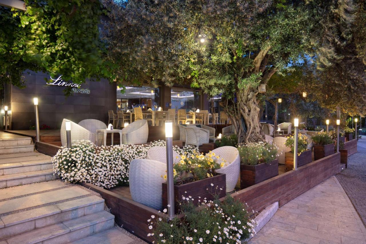Doubletree By Hilton Kusadasi Bagian luar foto