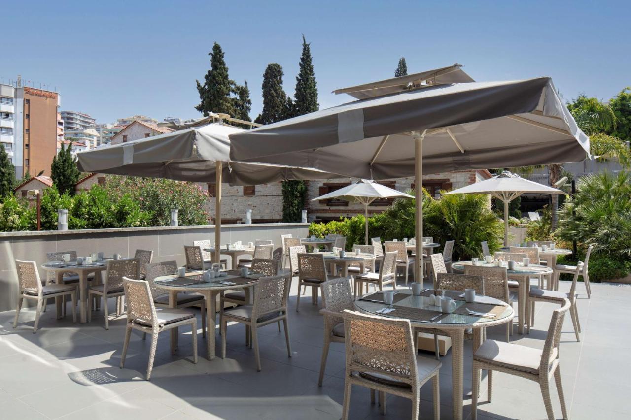 Doubletree By Hilton Kusadasi Bagian luar foto